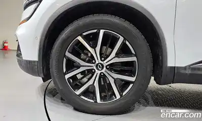 Renault QM6 2021 2.0 гидро в Москве № 800125, миниатюра 5