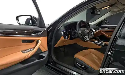 BMW 5-Series 2022 2.0 гидро в Москве № 800189, миниатюра 11