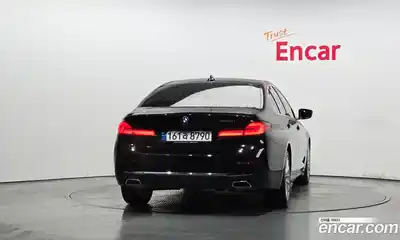 BMW 5-Series 2022 2.0 гидро в Москве № 800189, миниатюра 4