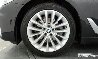 BMW 5-Series 2022 2.0 гидро в Москве № 800189, миниатюра 5