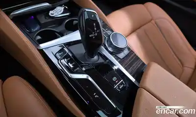 BMW 5-Series 2022 2.0 гидро в Москве № 800189, миниатюра 9