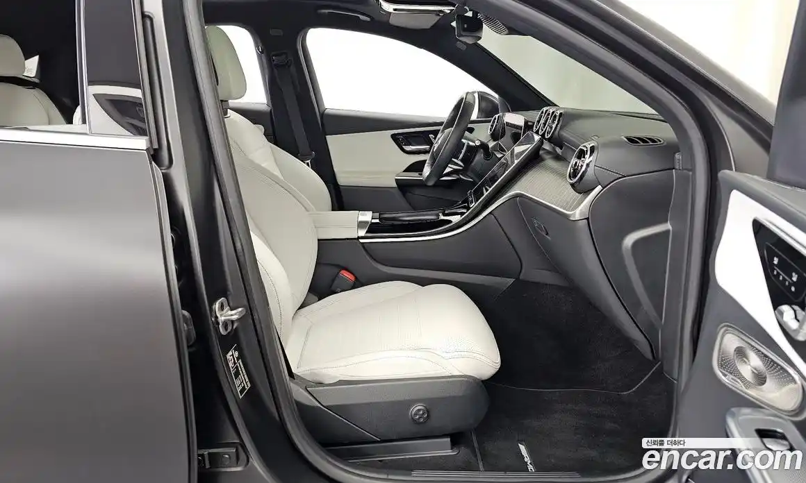 Mercedes-Benz GLC-Class 2023 2.0 Автомат в Москве № 800642, фото 11