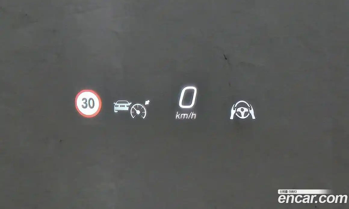 Mercedes-Benz GLC-Class 2023 2.0 Автомат в Москве № 800642, фото 17