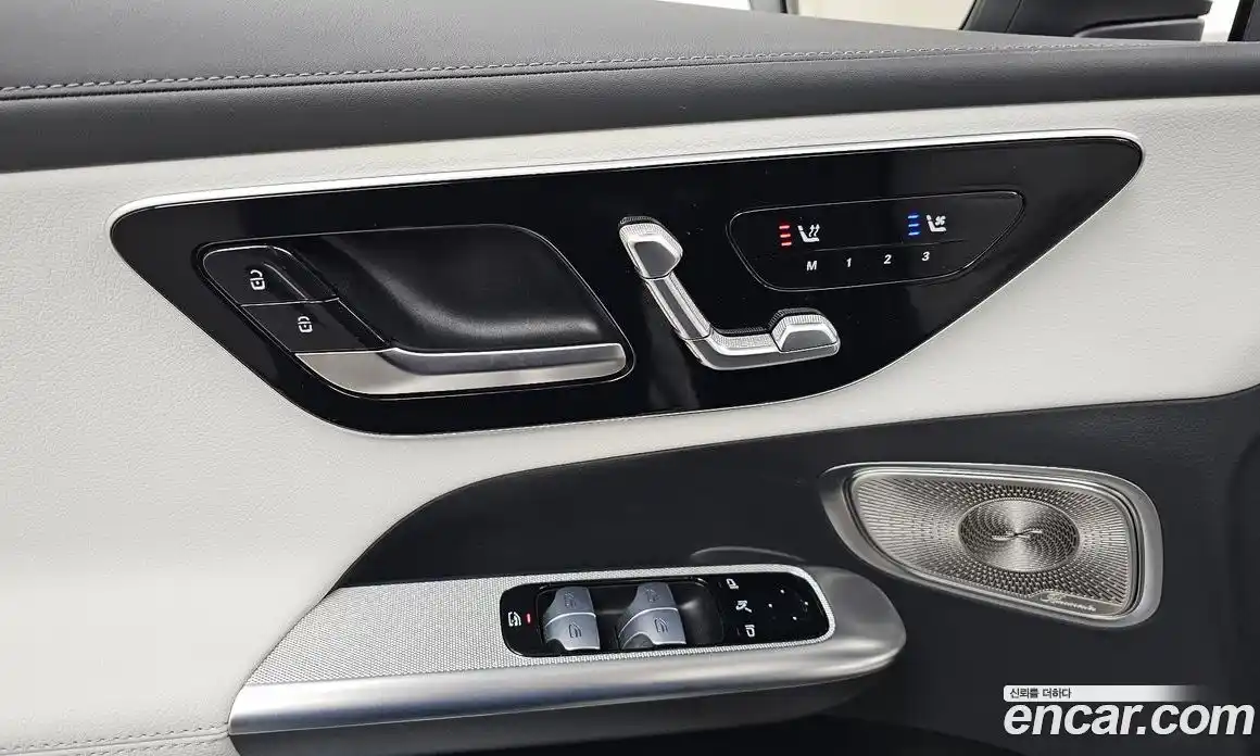 Mercedes-Benz GLC-Class 2023 2.0 Автомат в Москве № 800642, фото 19