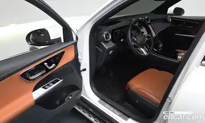 Mercedes-Benz GLC-Class 2024 2.0 Автомат в Москве № 800672, миниатюра 9