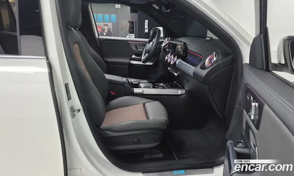 Mercedes-Benz EQB 2023 0.2 Автомат в Москве № 800709, фото 11