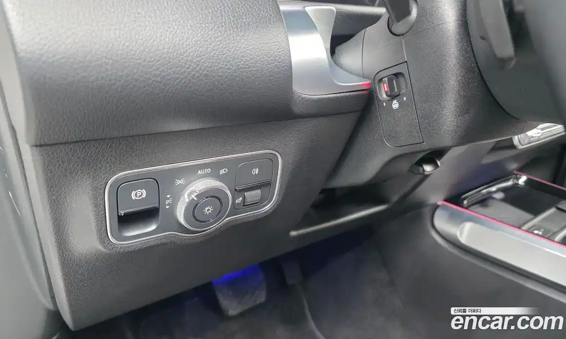 Mercedes-Benz EQB 2023 0.2 Автомат в Москве № 800709, фото 18