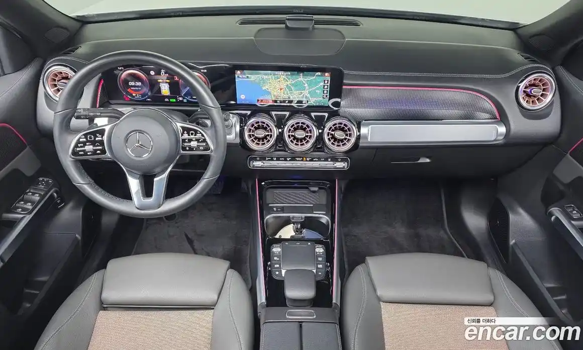 Mercedes-Benz EQB 2023 0.2 Автомат в Москве № 800709, фото 7