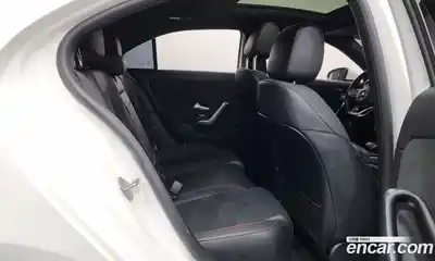 Mercedes-Benz A-Class 2023 2.0 Автомат в Москве № 800710, миниатюра 12