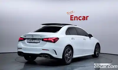 Mercedes-Benz A-Class 2023 2.0 Автомат в Москве № 800710, миниатюра 2