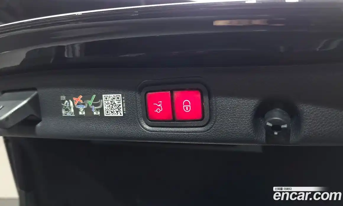 Mercedes-Benz E-Class 2023 3.0 Автомат в Москве № 800822, фото 18