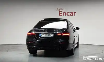 Mercedes-Benz E-Class 2023 3.0 Автомат в Москве № 800822, миниатюра 3