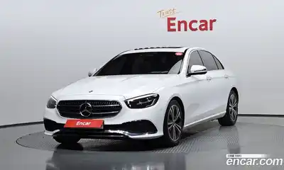 Mercedes-Benz E-Class, 2022