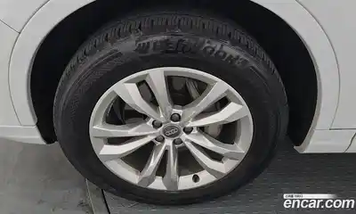 Audi Q7 2019 2.0 Автомат в Москве № 801580, миниатюра 5