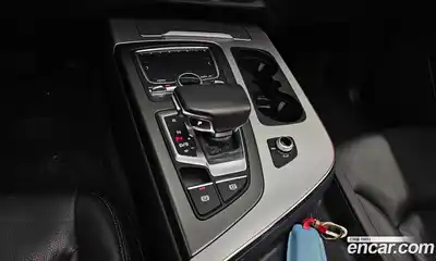 Audi Q7 2019 2.0 Автомат в Москве № 801580, миниатюра 9