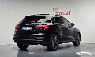 Audi Q3 2022 2.0 Автомат в Москве № 801646, миниатюра 2