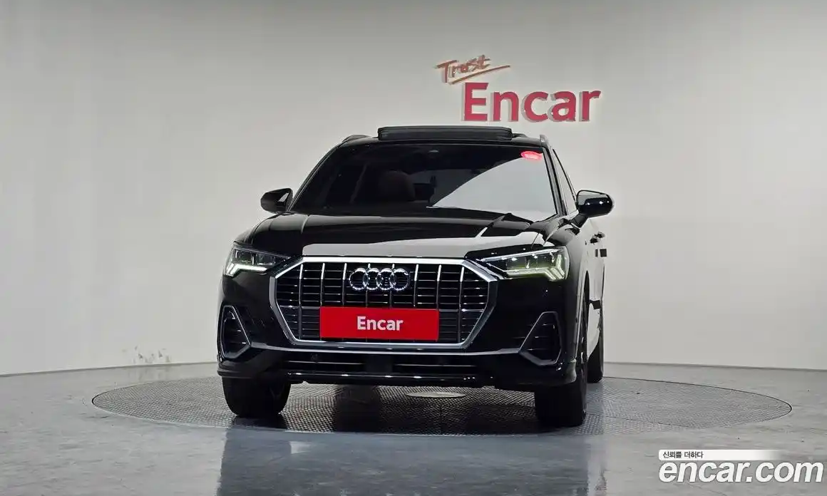 Audi Q3 2022 2.0 Автомат в Москве № 801646, фото 3