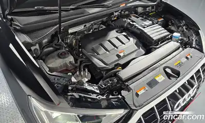 Audi Q3 2022 2.0 Автомат в Москве № 801646, миниатюра 6