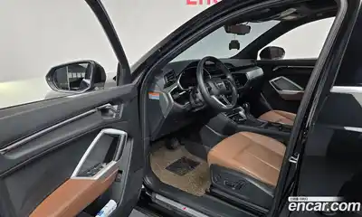 Audi Q3 2022 2.0 Автомат в Москве № 801646, миниатюра 10