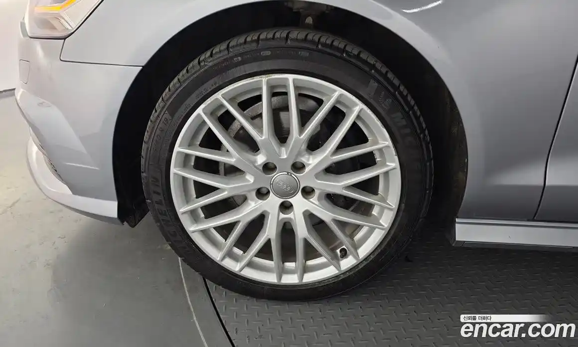 Audi A6 2018 2.0 Автомат в Москве № 801758, фото 5