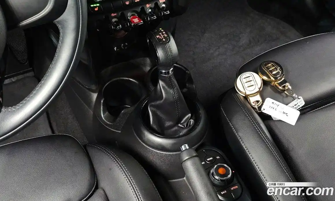 Mini Cooper 2017 1.5 Автомат в Москве № 802312, фото 8