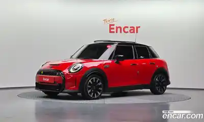 Mini Cooper, 2022