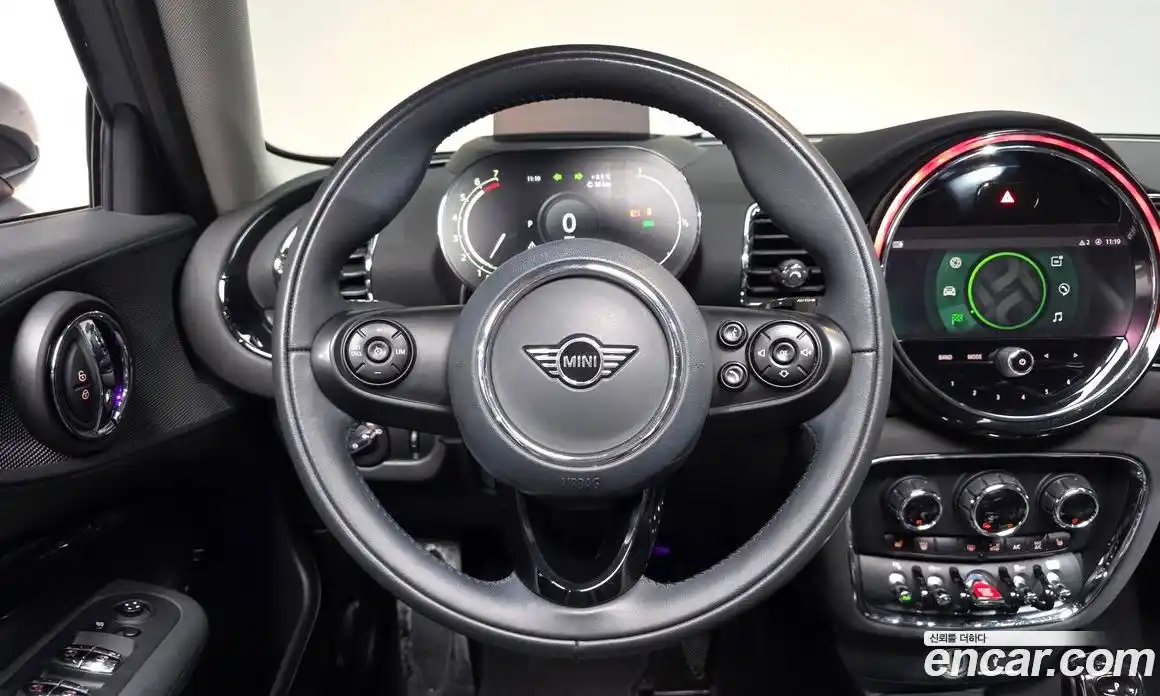 Mini Clubman 2021 1.5 Автомат в Москве № 802388, фото 12