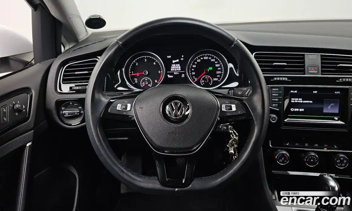 Volkswagen Golf 2014 1.6 Автомат в Москве № 802836, фото 12