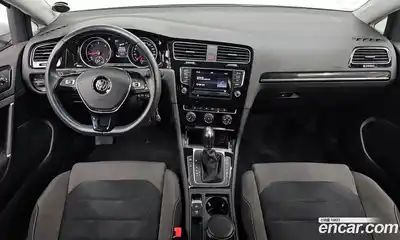Volkswagen Golf 2014 1.6 Автомат в Москве № 802836, миниатюра 6