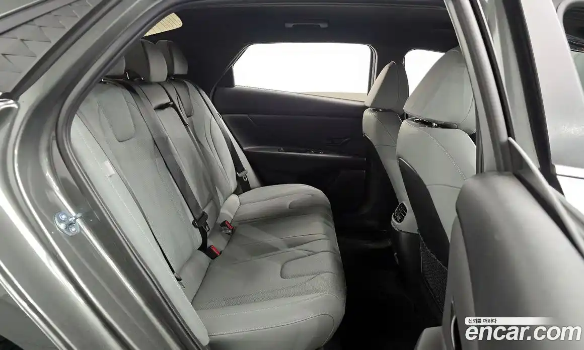 Hyundai Avante 2025 1.6 Автомат в Москве № 813733, фото 12