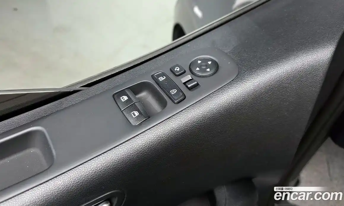 Hyundai Staria 2025 3.5 гидро в Москве № 813793, фото 11