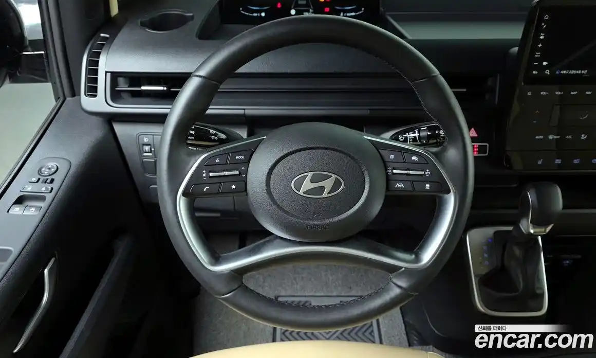 Hyundai Staria 2025 3.5 гидро в Москве № 813793, фото 16
