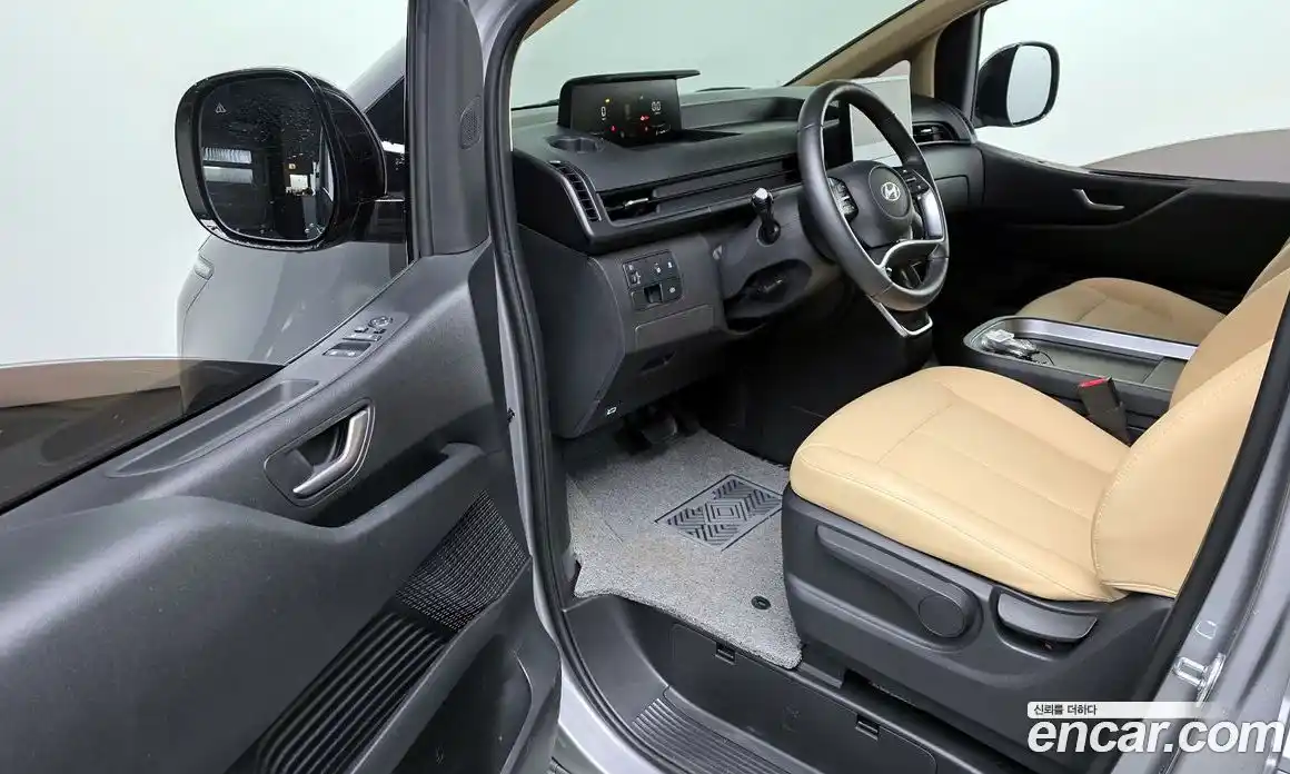 Hyundai Staria 2025 3.5 гидро в Москве № 813793, фото 10