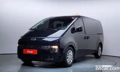 Hyundai Staria, 2023