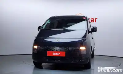 Hyundai Staria 2023 2.2 Автомат в Москве № 813973, миниатюра 3