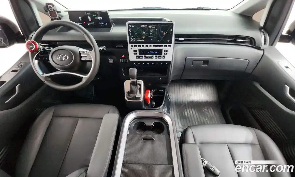 Hyundai Staria 2023 2.2 Автомат в Москве № 813973, фото 7