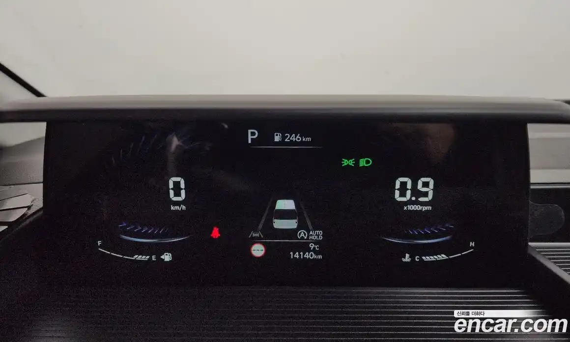 Hyundai Staria 2023 2.2 Автомат в Москве № 813973, фото 8