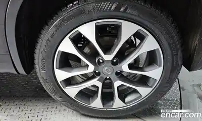 Renault QM6 2018 2.0 Автомат в Москве № 814210, миниатюра 4