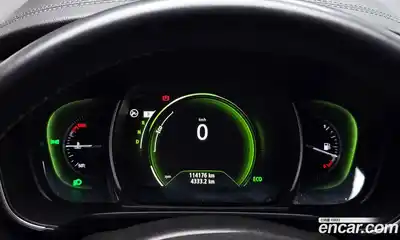 Renault QM6 2018 2.0 Автомат в Москве № 814210, миниатюра 7