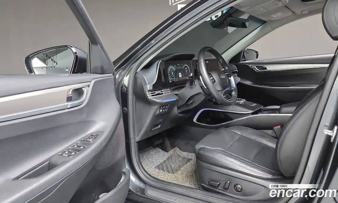 Hyundai Grandeur 2020 2.5 Автомат в Москве № 814366, фото 13