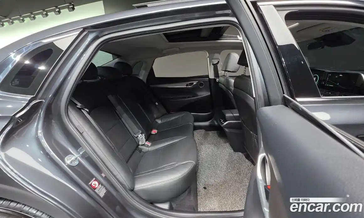 Hyundai Grandeur 2020 2.5 Автомат в Москве № 814366, фото 19