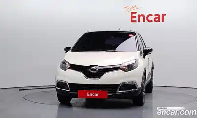 Renault QM3 2016 1.5 Автомат в Москве № 814381, миниатюра 3