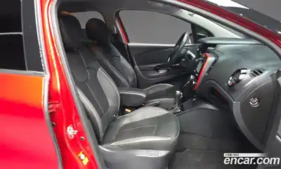 Renault QM3 2015 1.5 Автомат в Москве № 814531, миниатюра 11