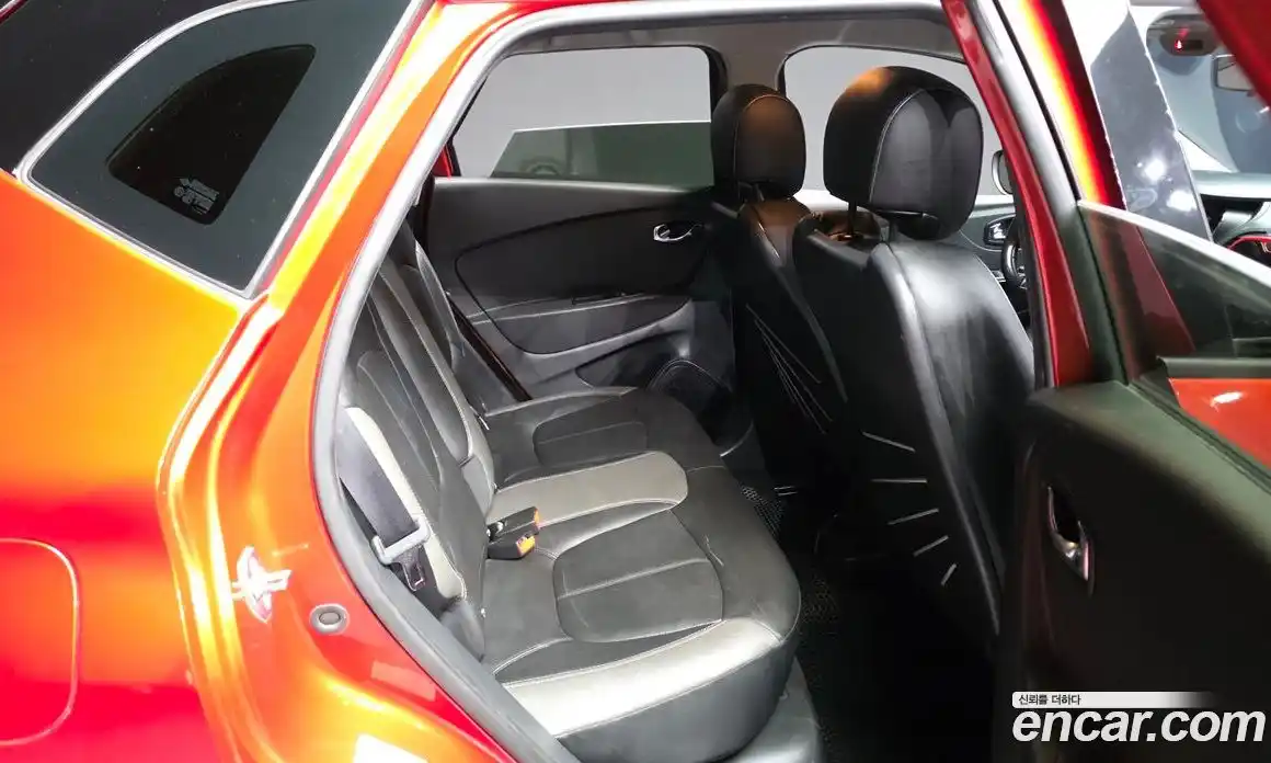 Renault QM3 2015 1.5 Автомат в Москве № 814531, фото 12