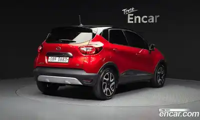 Renault QM3 2015 1.5 Автомат в Москве № 814531, миниатюра 2