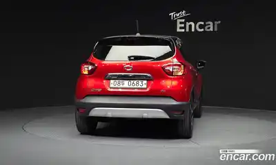 Renault QM3 2015 1.5 Автомат в Москве № 814531, миниатюра 4