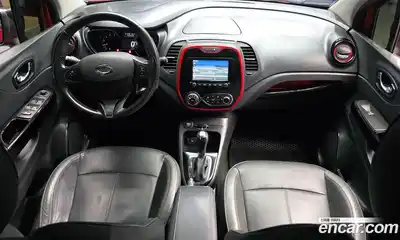 Renault QM3 2015 1.5 Автомат в Москве № 814531, миниатюра 7