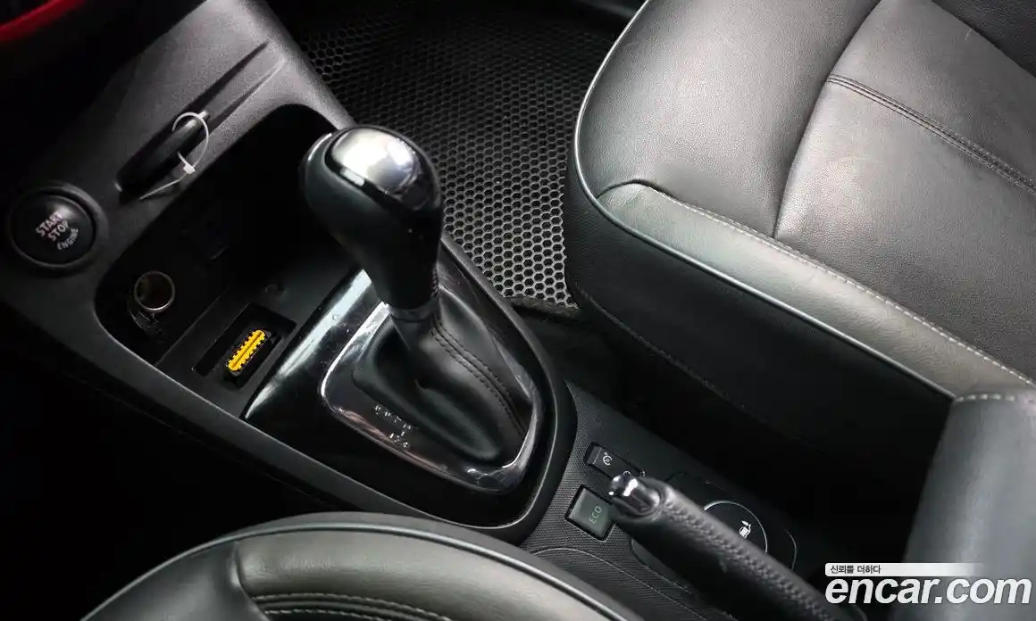 Renault QM3 2015 1.5 Автомат в Москве № 814531, фото 9