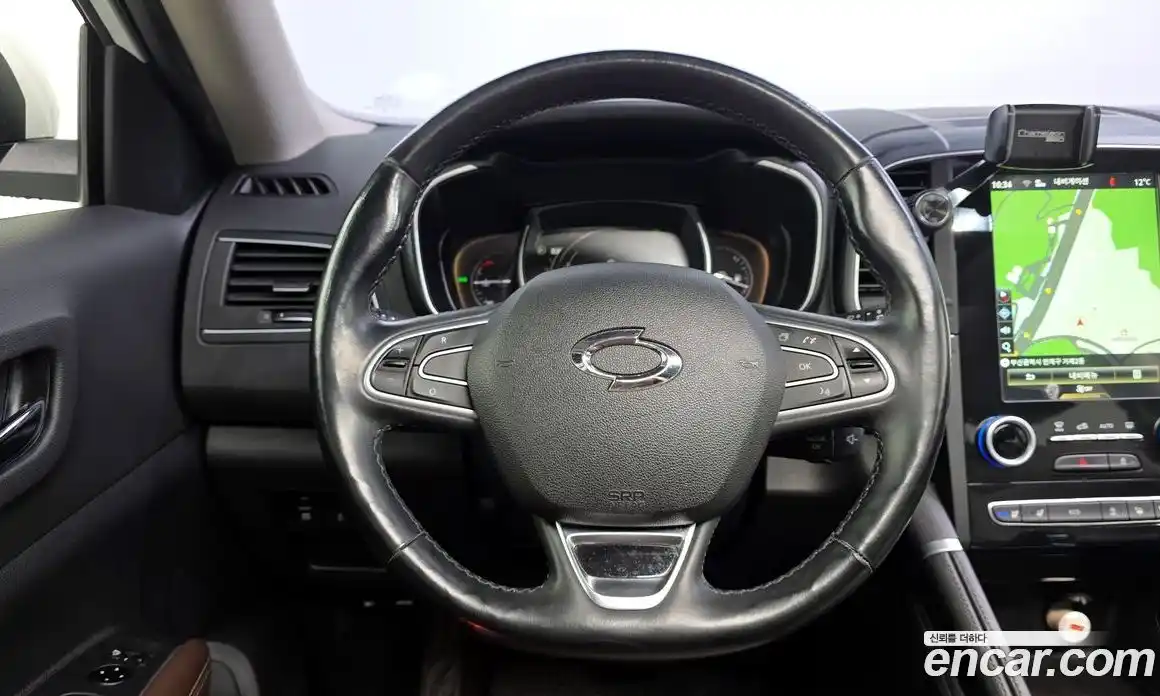 Renault QM6 2017 2.0 Автомат в Москве № 814952, фото 13