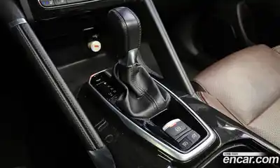 Renault QM6 2017 2.0 Автомат в Москве № 814952, миниатюра 9